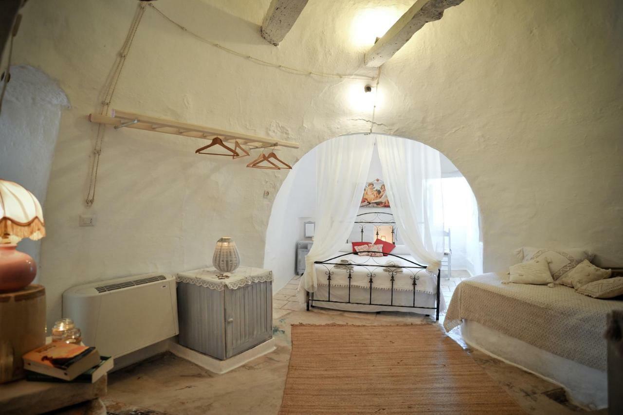 Trulli Di Nonna Palma Villa Locorotondo Bagian luar foto