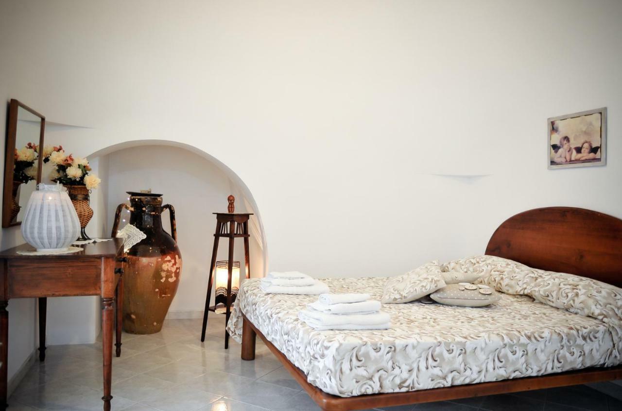 Trulli Di Nonna Palma Villa Locorotondo Bagian luar foto