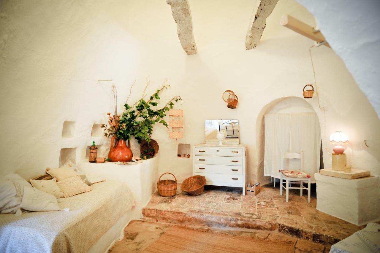Trulli Di Nonna Palma Villa Locorotondo Bagian luar foto
