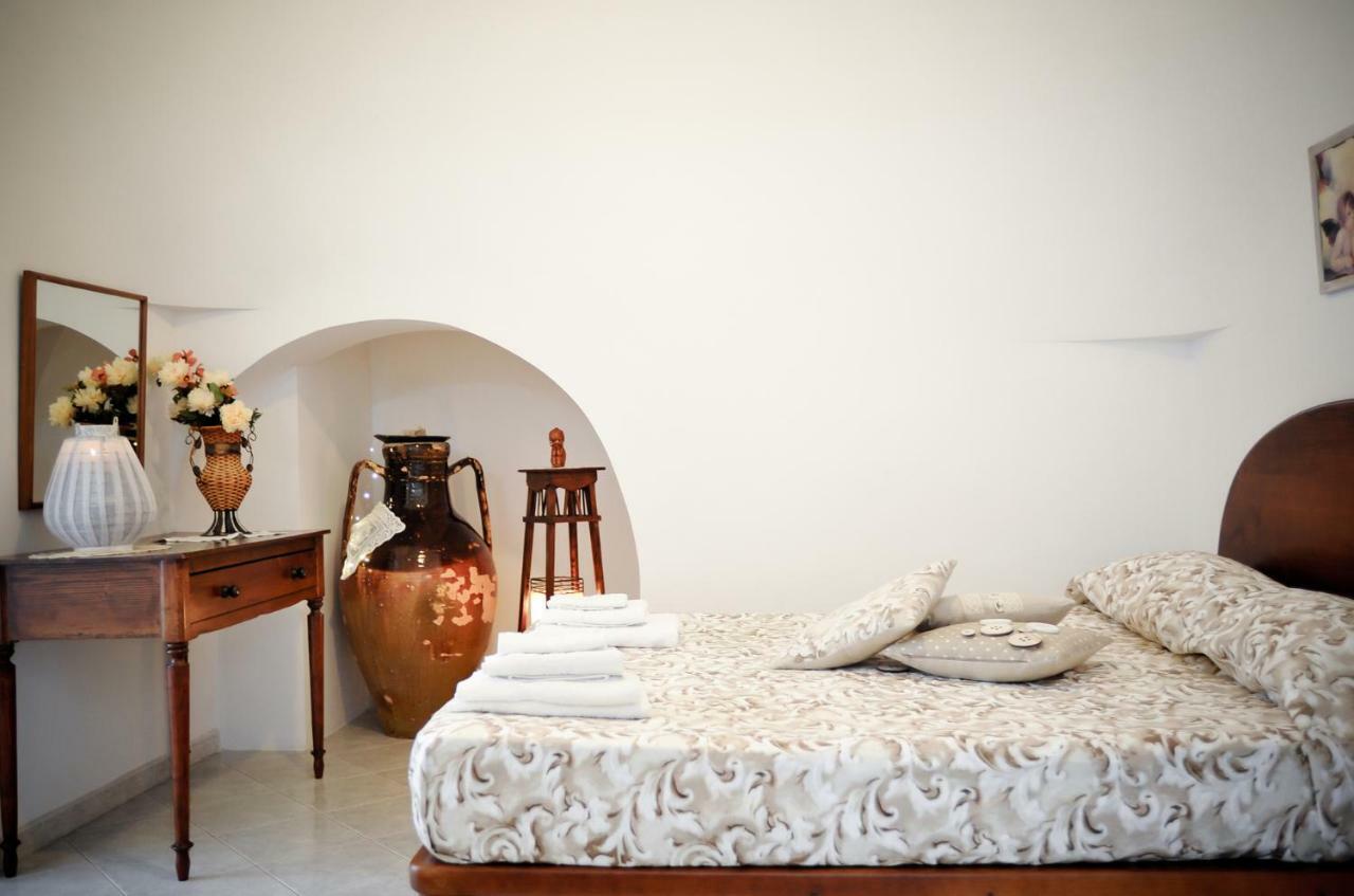 Trulli Di Nonna Palma Villa Locorotondo Bagian luar foto