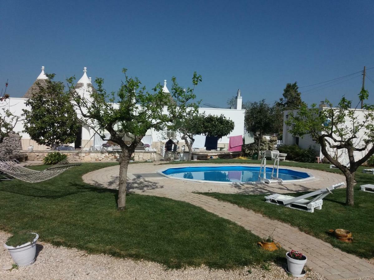 Trulli Di Nonna Palma Villa Locorotondo Bagian luar foto